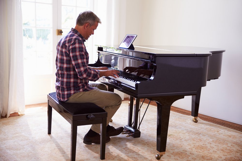 Piano lessons for seniors